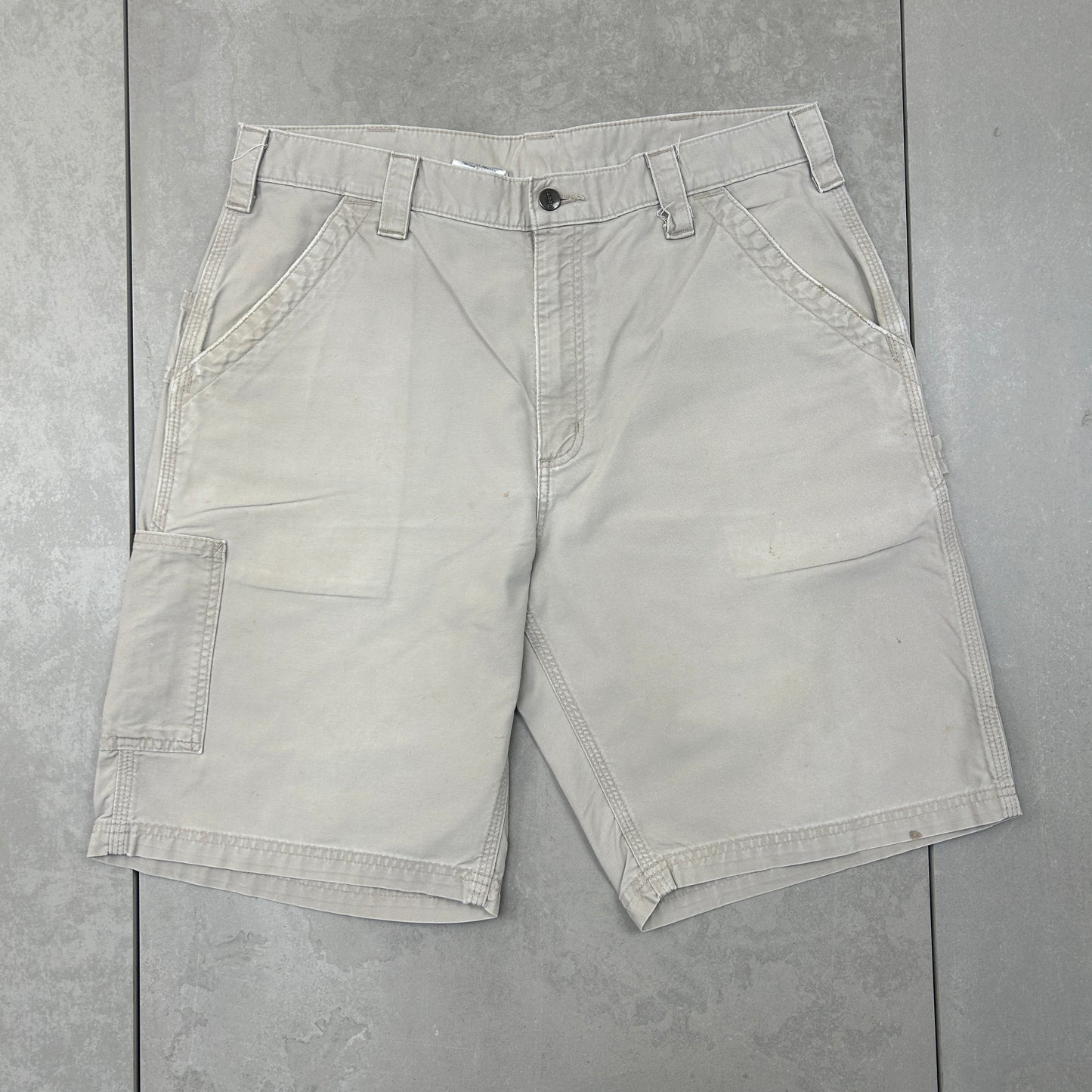 Vintage Carhartt Workwear Baggy Cream Carpenter Shorts - 36