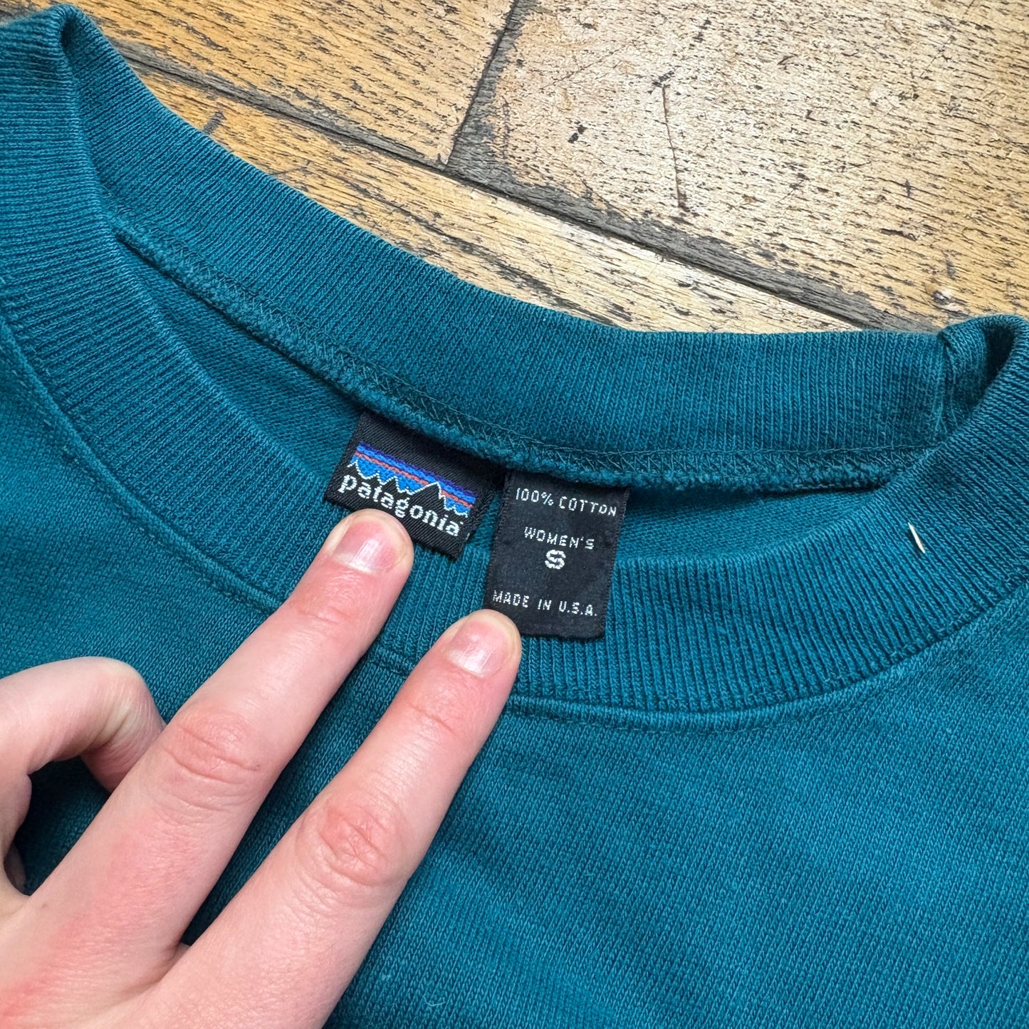 Vintage Patagonia Womens Green Blue Sweatshirt - S