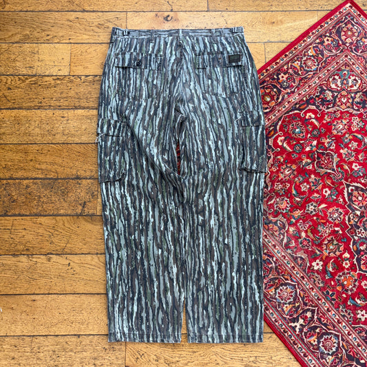 Vintage Real Tree Camo Baggy Khaki Cargo Workwear Hunting Trousers - 38R