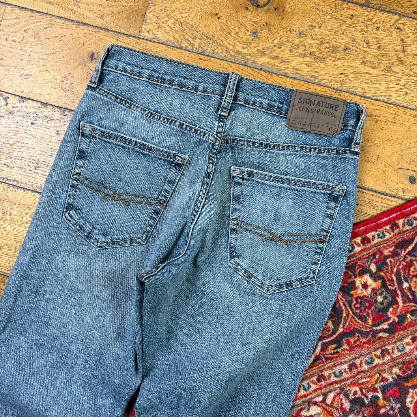 Vintage Levis Slim Blue Denim Jeans - 30