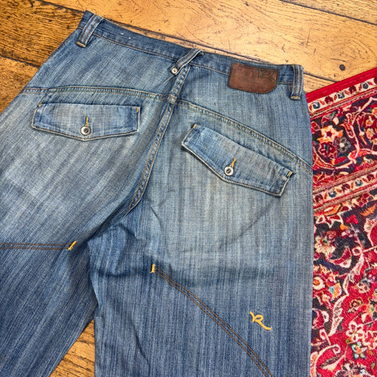 Vintage Rocawear Blue Embroidered Y2K Hip Hop Baggy Jeans Shorts Jorts - 32
