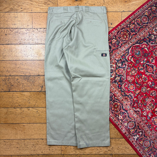 Vintage Dickies 874 Cream Baggy Skate Chino Trousers - 36