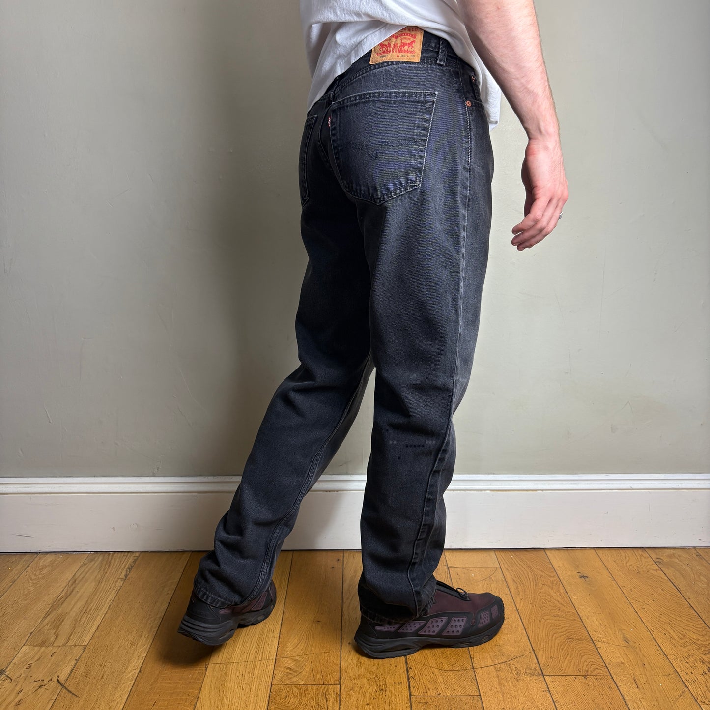 Vintage Levis 550 Baggy Black Denim Jeans - 33L