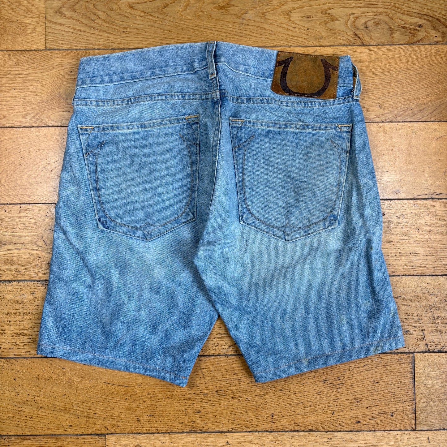 Vintage True Religion Blue Embroidered Y2K Shorts Jorts - 36